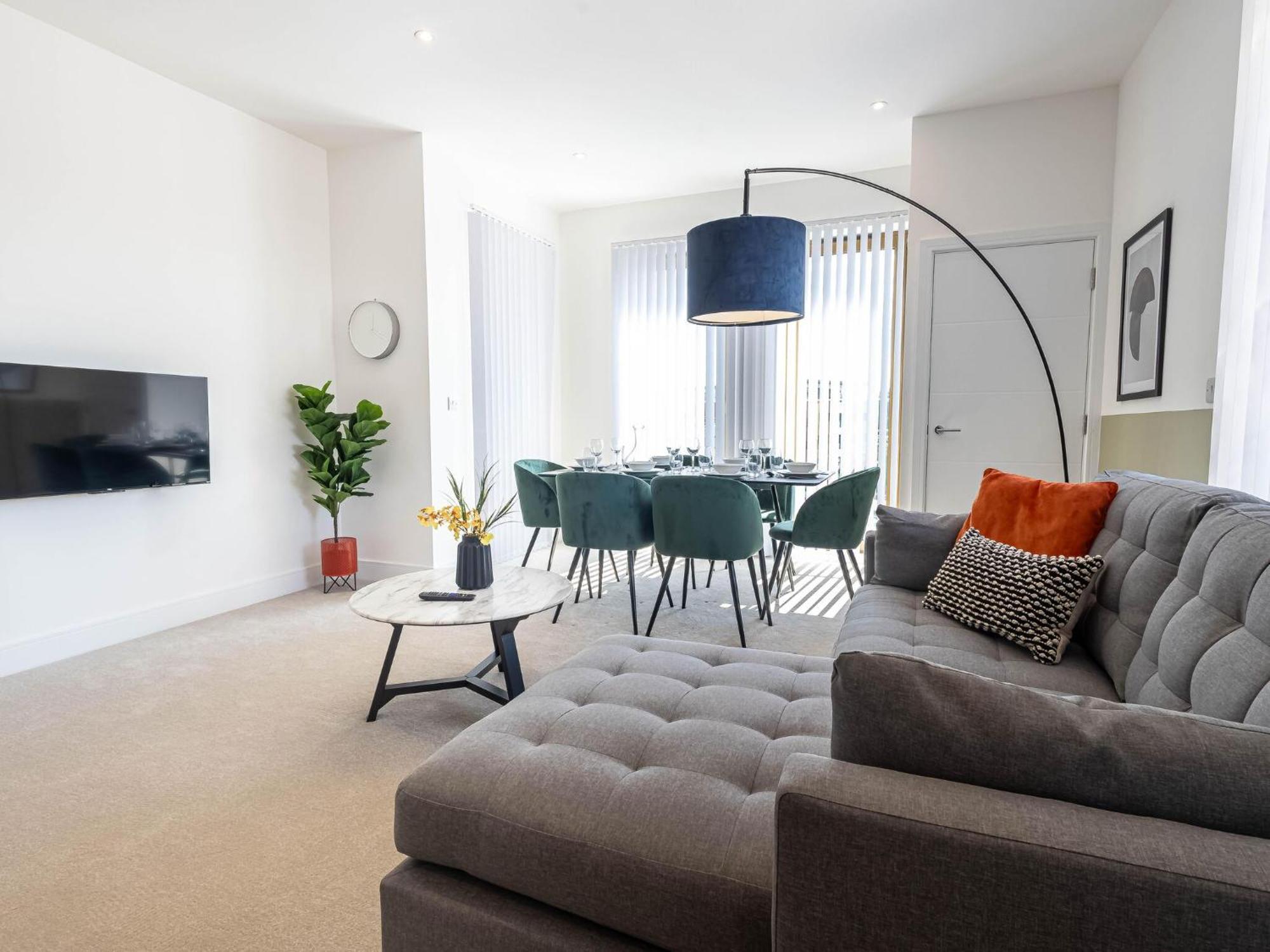 Modern Apartments With Balcony In Merton Near Wimbledon By Sojo Stay Mitcham Εξωτερικό φωτογραφία