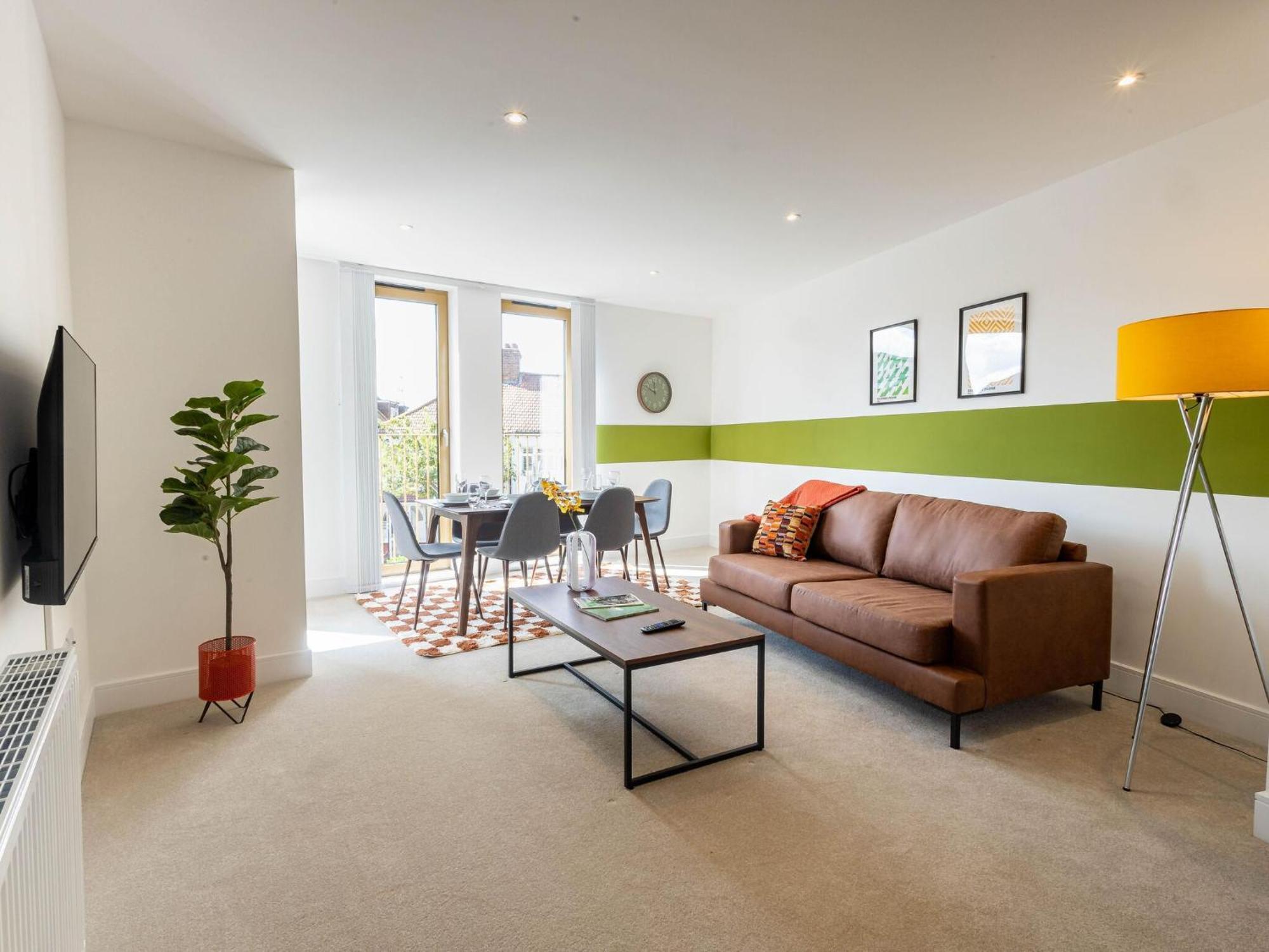 Modern Apartments With Balcony In Merton Near Wimbledon By Sojo Stay Mitcham Εξωτερικό φωτογραφία
